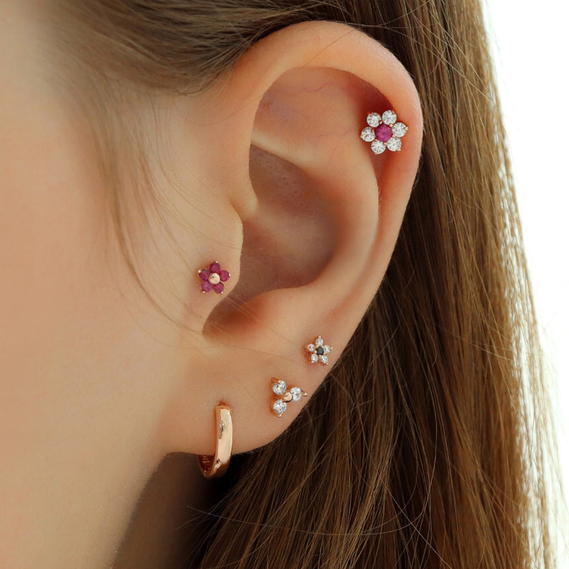 Daisy Flower Cartilage Piercing 14K Gold Musemond