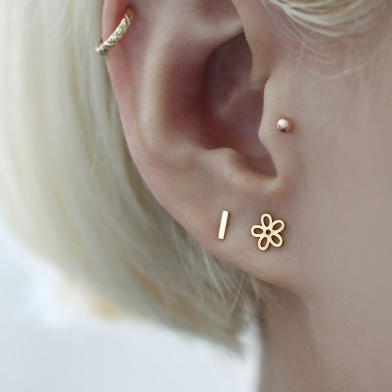 Flat bar hot sale stud earrings