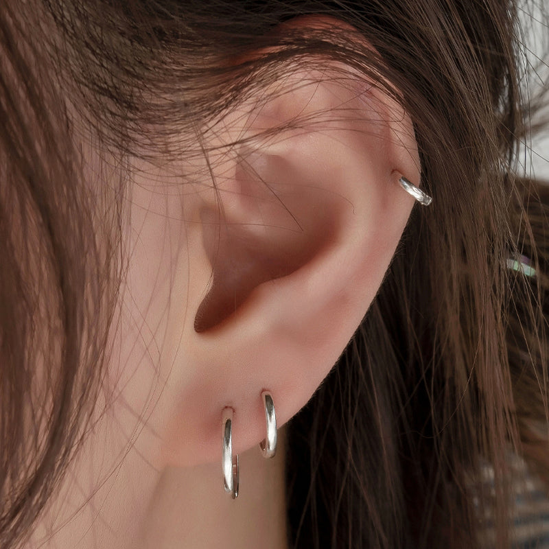 basic huggie hoop earrings in sterling silver