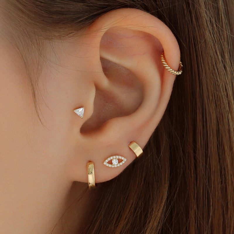 Triangle on sale lobe piercing