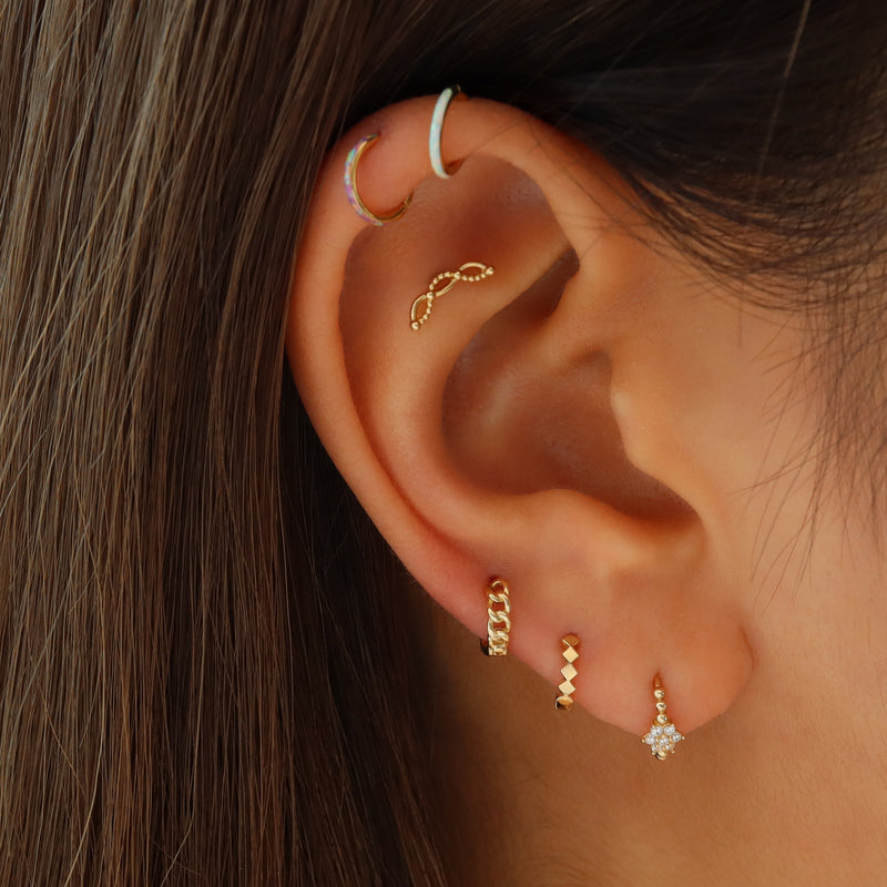 triple lobe huggie hoop earrings in 14k solid gold