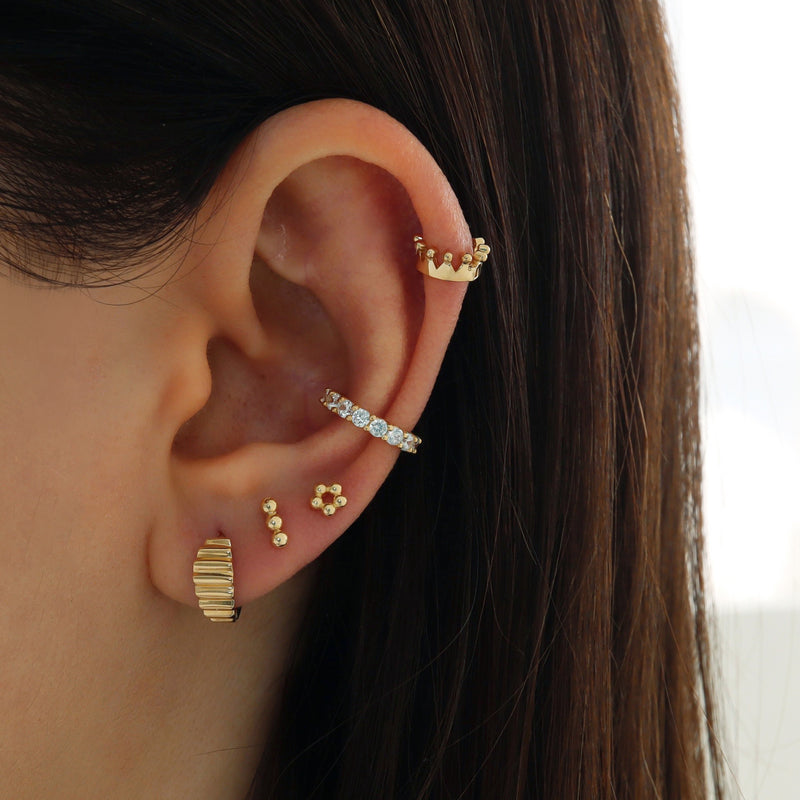 Dot Stud Earring, rose gold (single) | Black hills gold jewelry, Stud  earrings, Mens diamond stud earrings