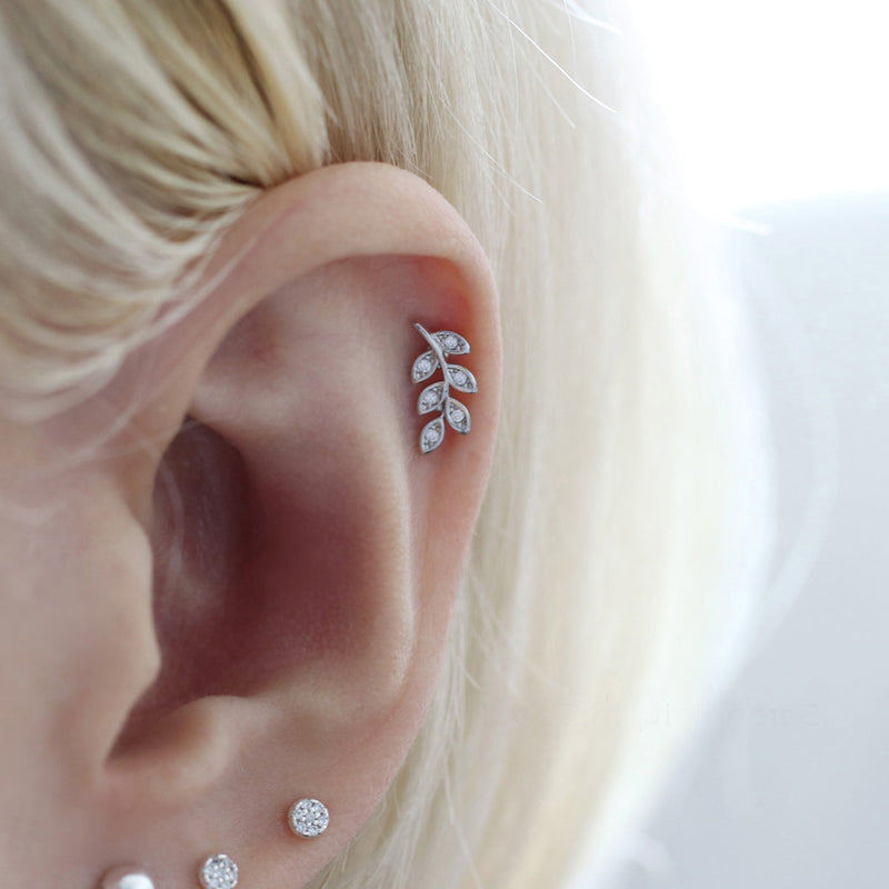 What Are The Best Types Of Earrings For A Cartilage Piercing?