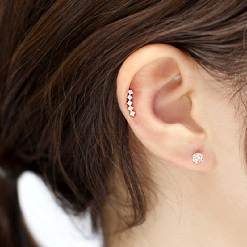 Curved Bar Cartilage Earring