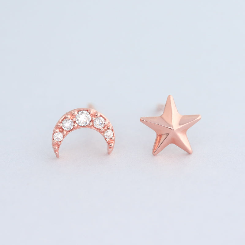 Star & Moon Stud Earring 14K Gold | Musemond
