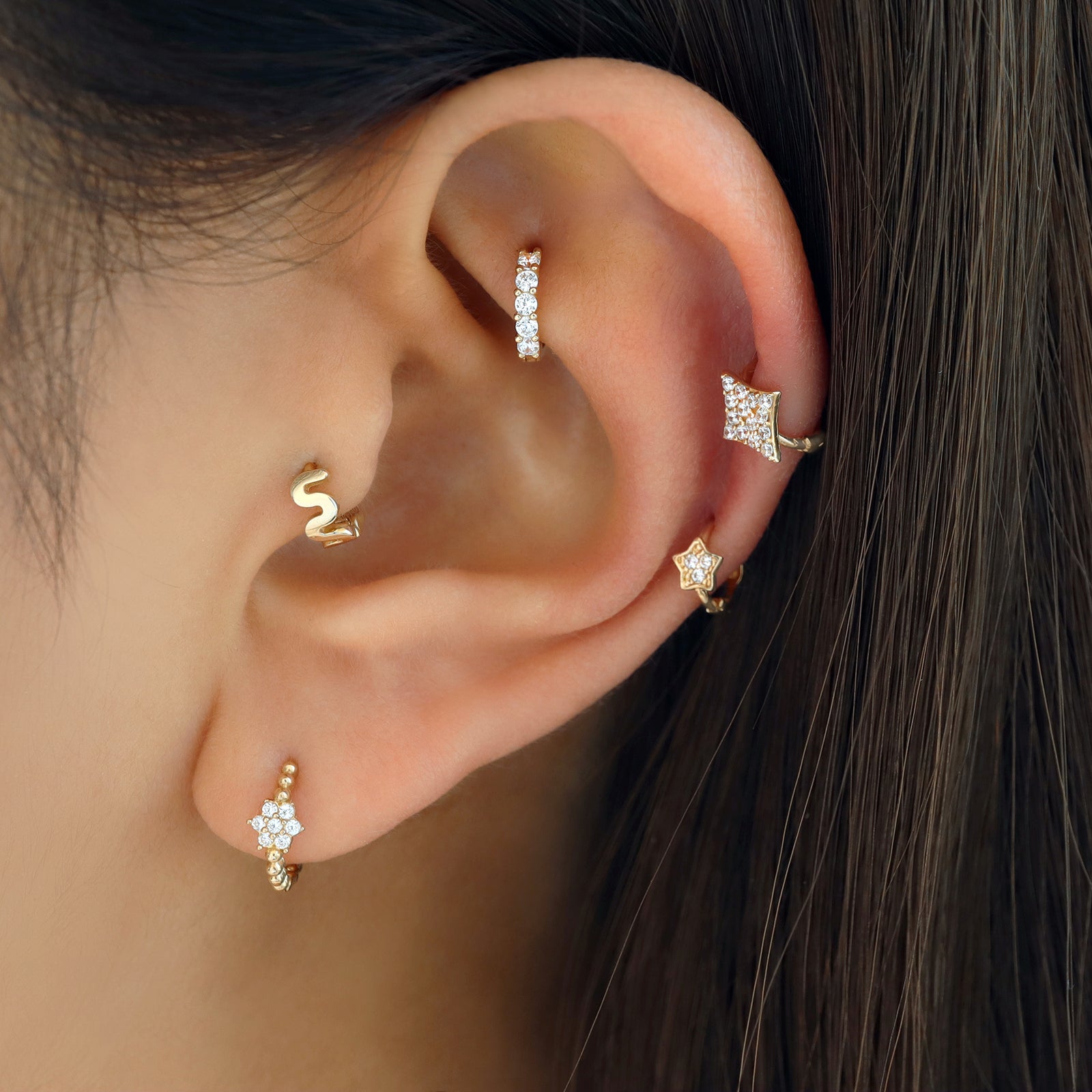 超特価激安の商品をすべて wave-tragus-hoop-3_600a6748- アクセサリー